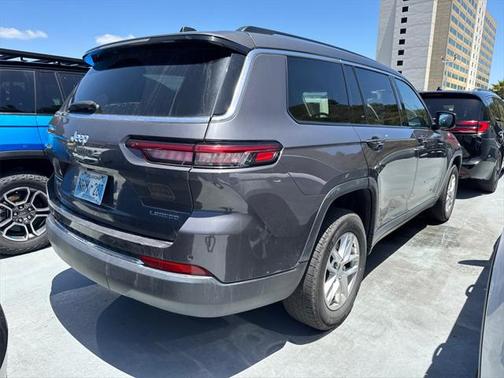 2023 Jeep Grand Cherokee L Laredo