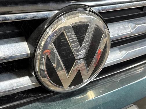 2019 Volkswagen Tiguan 2.0T SE