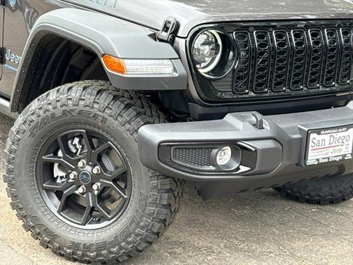 2025 Jeep Wrangler 4xe Willys