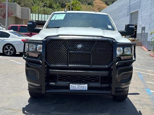 2024 RAM 2500 Tradesman Crew Cab 4x4 8' Box