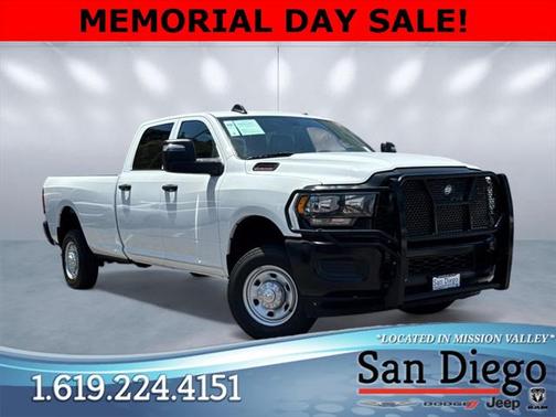 2024 RAM 2500 Tradesman Crew Cab 4x4 8' Box