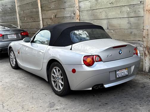 2003 BMW Z4 2.5i Roadster
