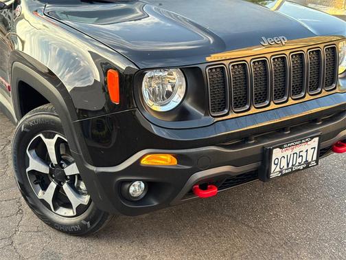 2022 Jeep Renegade Trailhawk