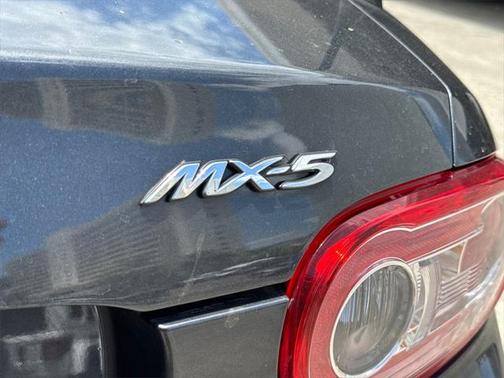 2015 Mazda MX-5 Miata Grand Touring