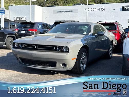 2019 Dodge Challenger SXT