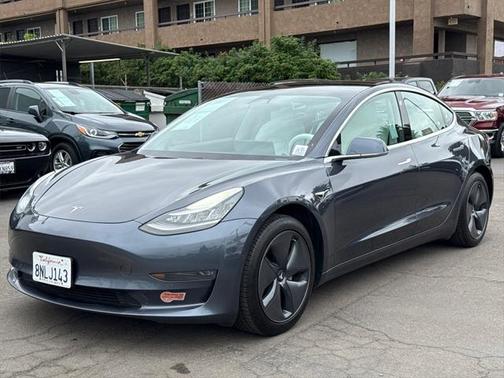 2020 Tesla Model 3 Long Range