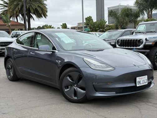 2020 Tesla Model 3 Long Range