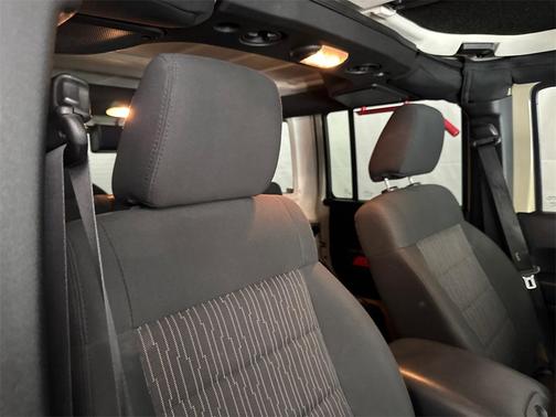 2011 Jeep Wrangler Unlimited Rubicon
