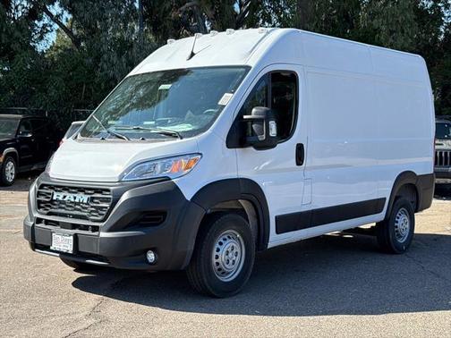 2025 RAM ProMaster 1500 Base
