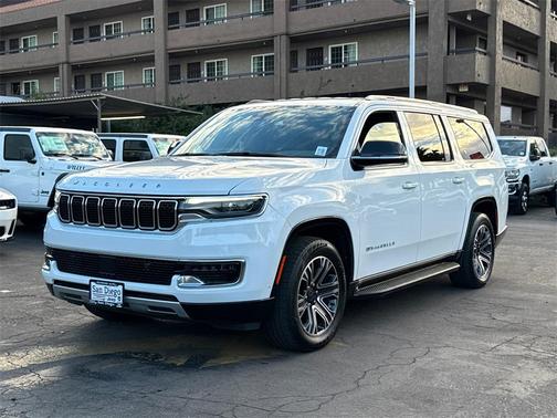 2023 Jeep Wagoneer L Series II 4x4