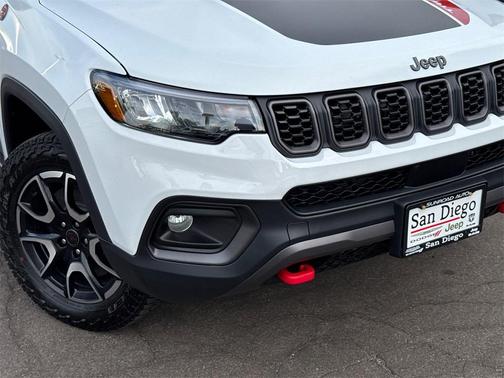 2026 Jeep Compass Trailhawk