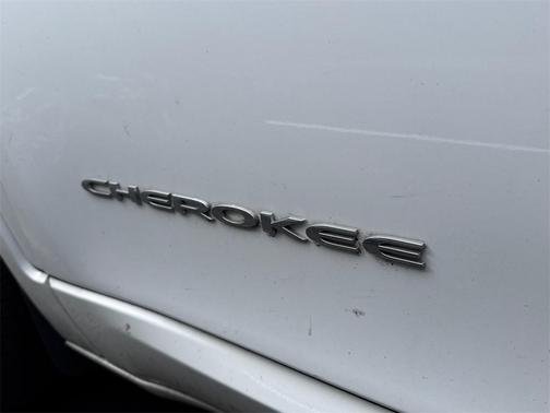2019 Jeep Cherokee Overland