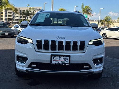 2019 Jeep Cherokee Overland