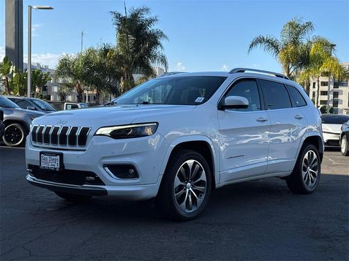 2019 Jeep Cherokee Overland