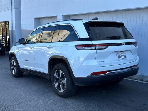 2024 Jeep Grand Cherokee 4xe Base