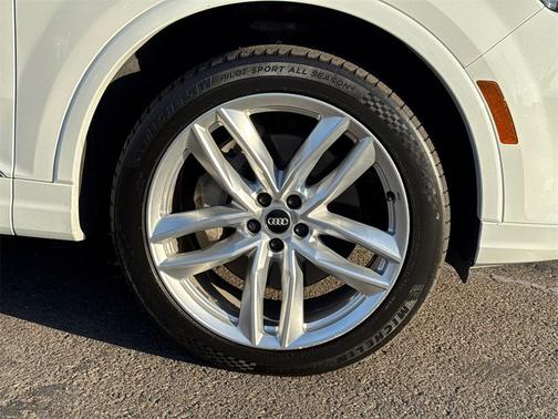2017 Audi Q7 3.0T Prestige