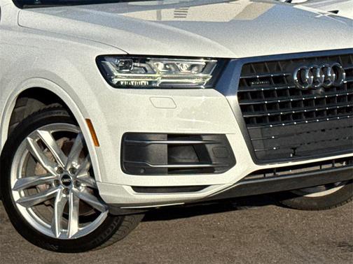 2017 Audi Q7 3.0T Prestige