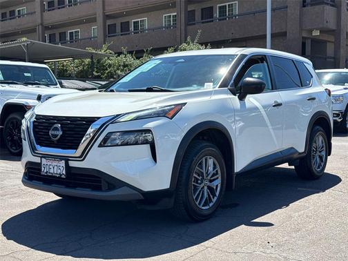 2022 Nissan Rogue S
