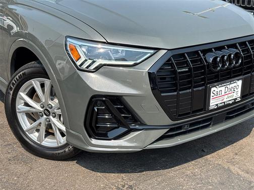 2023 Audi Q3 Premium 45 TFSI S line quattro Tiptronic