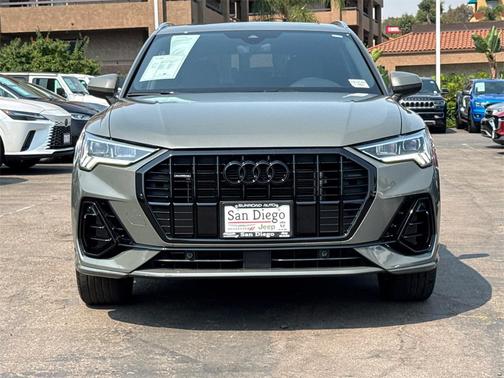 2023 Audi Q3 Premium 45 TFSI S line quattro Tiptronic