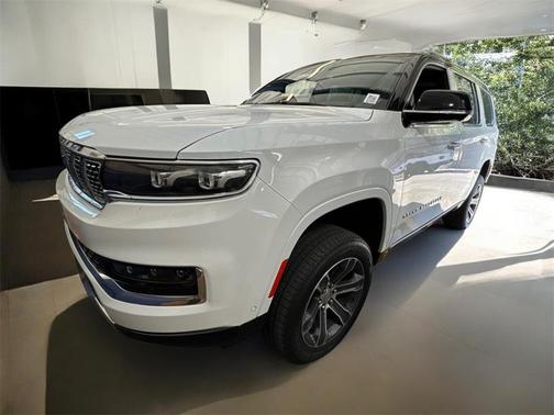 2023 Jeep Grand Wagoneer 4x4