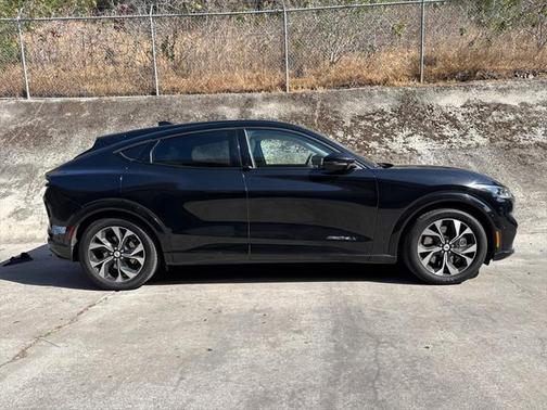 2021 Ford Mustang Mach-E Premium
