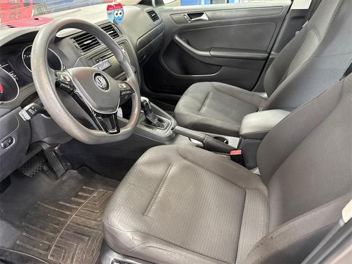 2015 Volkswagen Jetta Auto S w/Technology