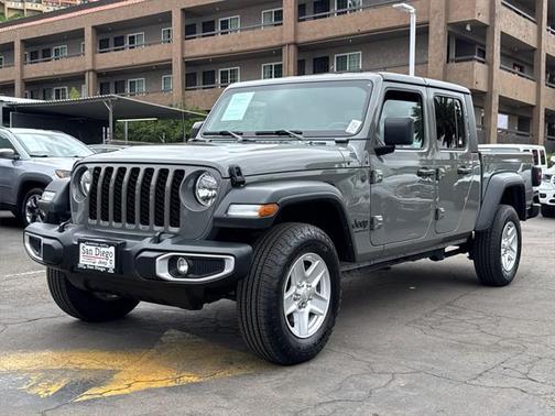2023 Jeep Gladiator Sport S