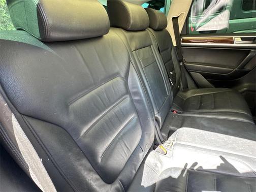2016 Volkswagen Touareg TDI Lux