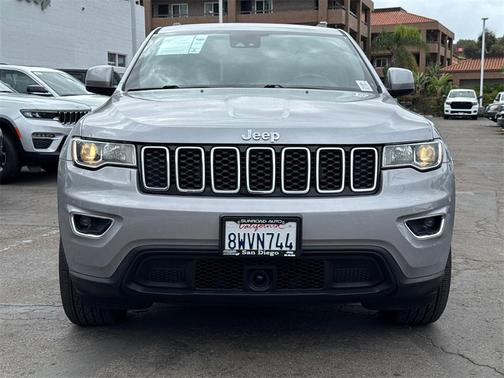 2021 Jeep Grand Cherokee Laredo