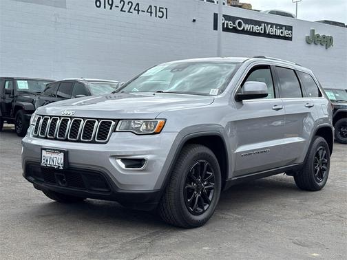 2021 Jeep Grand Cherokee Laredo