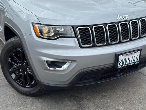 2021 Jeep Grand Cherokee Laredo