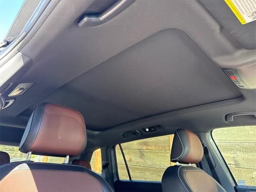 2022 Volkswagen Tiguan 2.0T SEL R-Line 4MOTION