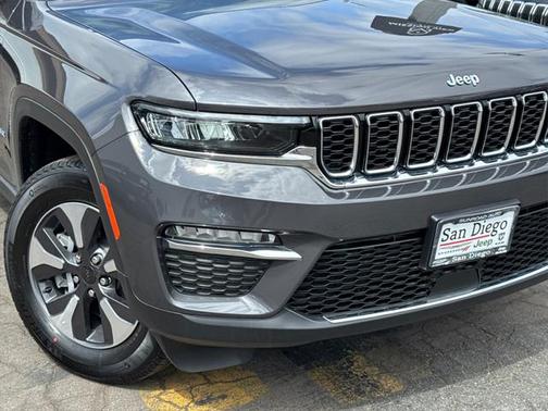 2025 Jeep Grand Cherokee 4xe Base