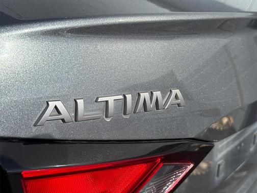 2023 Nissan Altima S FWD