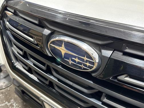 2023 Subaru Forester Base