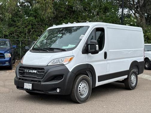 2025 RAM ProMaster 1500 Low Roof