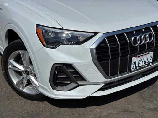 2021 Audi Q3 45 S line Premium
