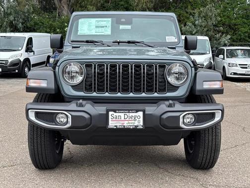 2025 Jeep Gladiator Sport S