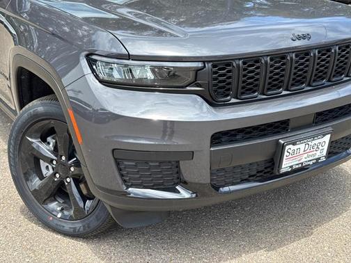 2025 Jeep Grand Cherokee L Altitude