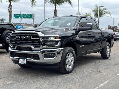 2025 RAM 2500 Big Horn Crew Cab 4x2 6'4' Box