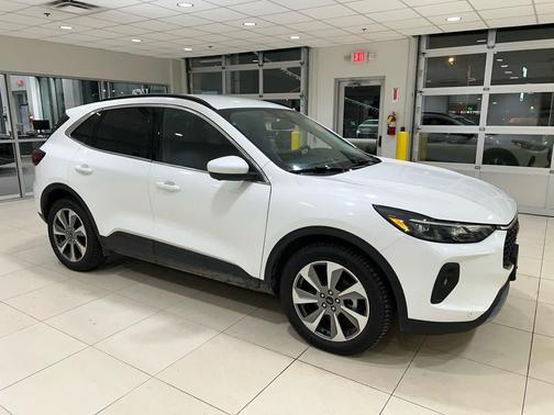 2024 Ford Escape Platinum