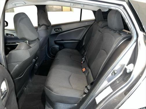 2019 Toyota Prius LE