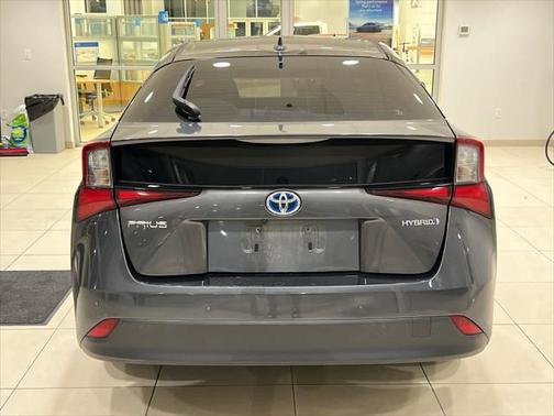 2019 Toyota Prius LE