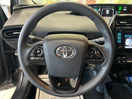 2019 Toyota Prius LE