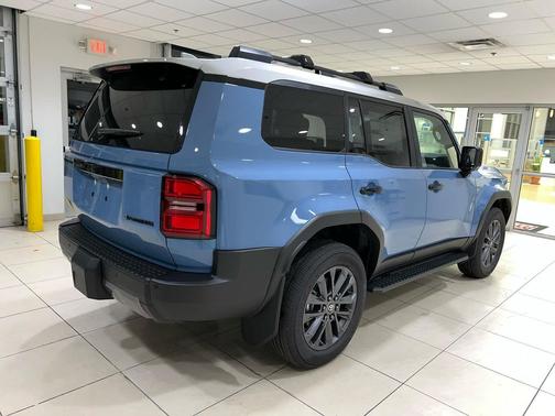 2026 Toyota Land Cruiser Base