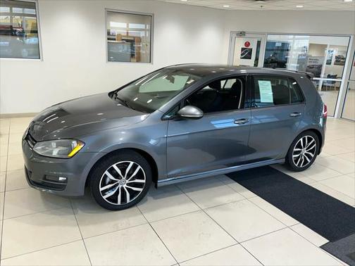 2015 Volkswagen Golf Auto TSI SE