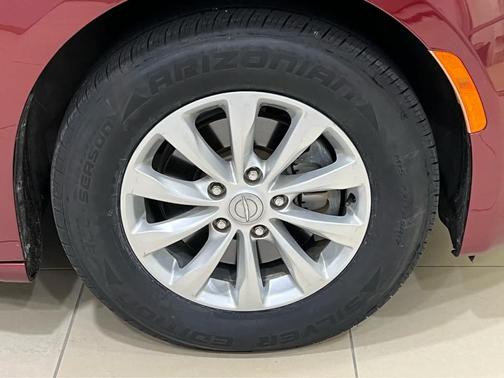 2019 Chrysler Pacifica Touring-L