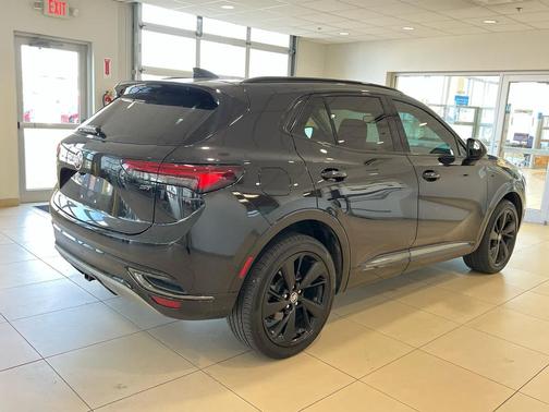 2022 Buick Envision FWD Essence