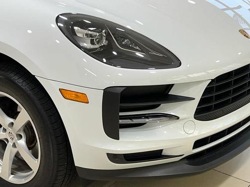 2019 Porsche Macan Base